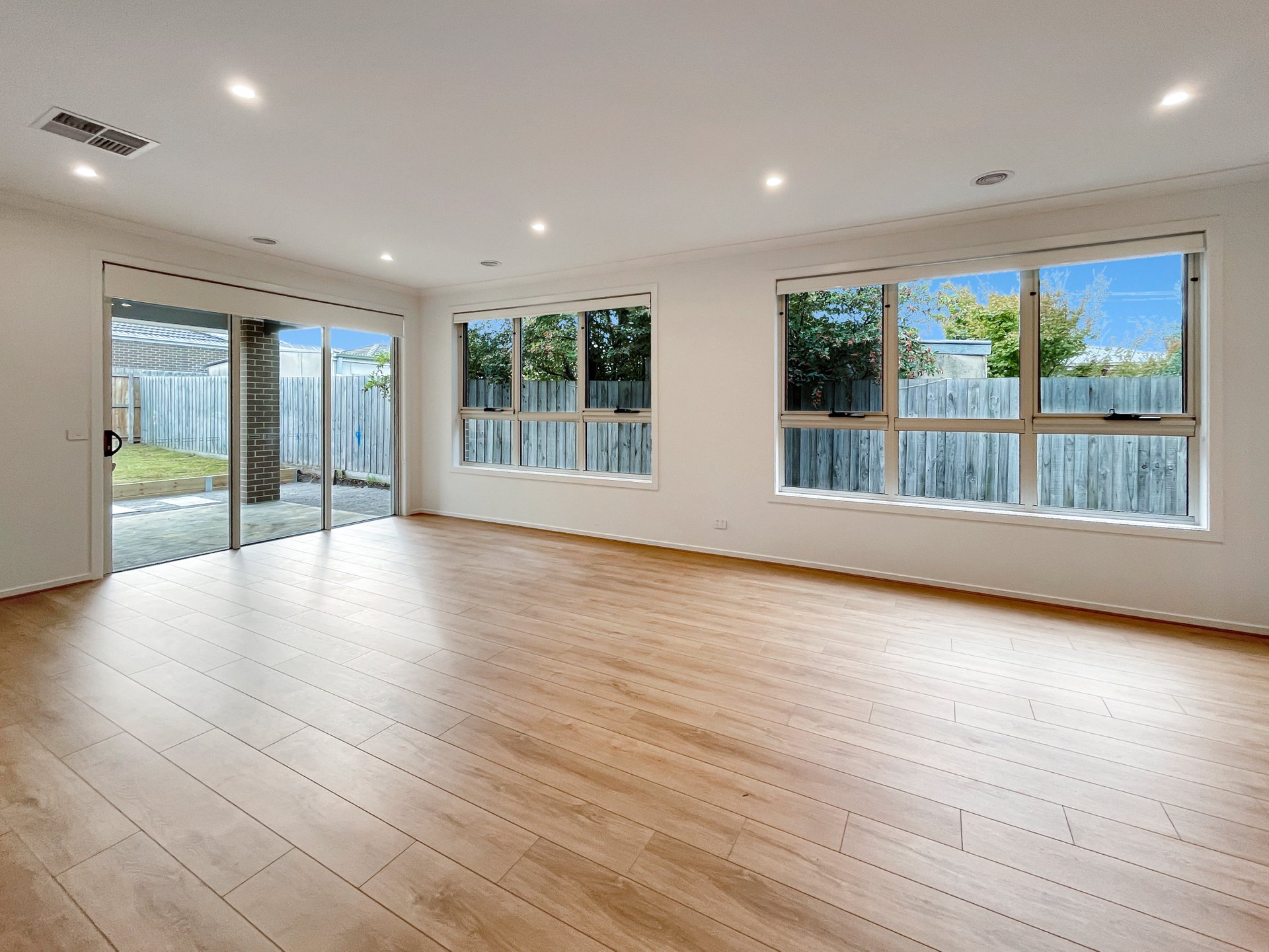 7 Heytesbury Street, Herne&nbsp;Hill image 2