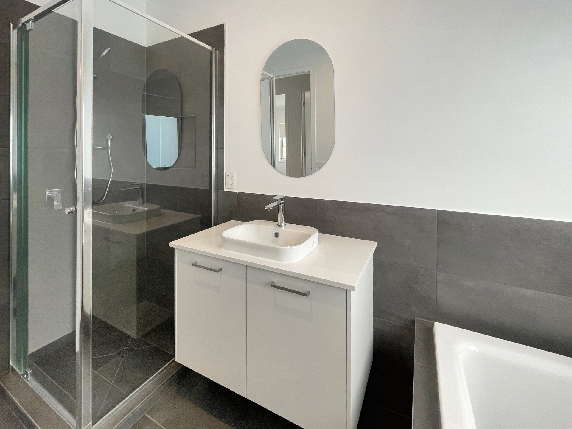 7 Heytesbury Street, Herne&nbsp;Hill image 9