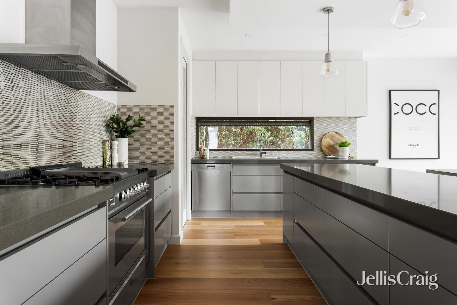 7 Hill Mews, Eltham image 5