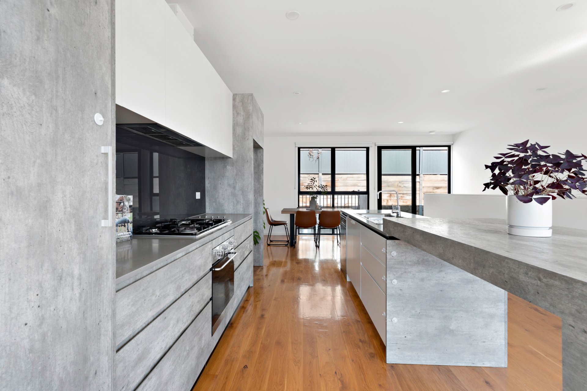 7 Hillsdale Avenue, Maribyrnong image 2