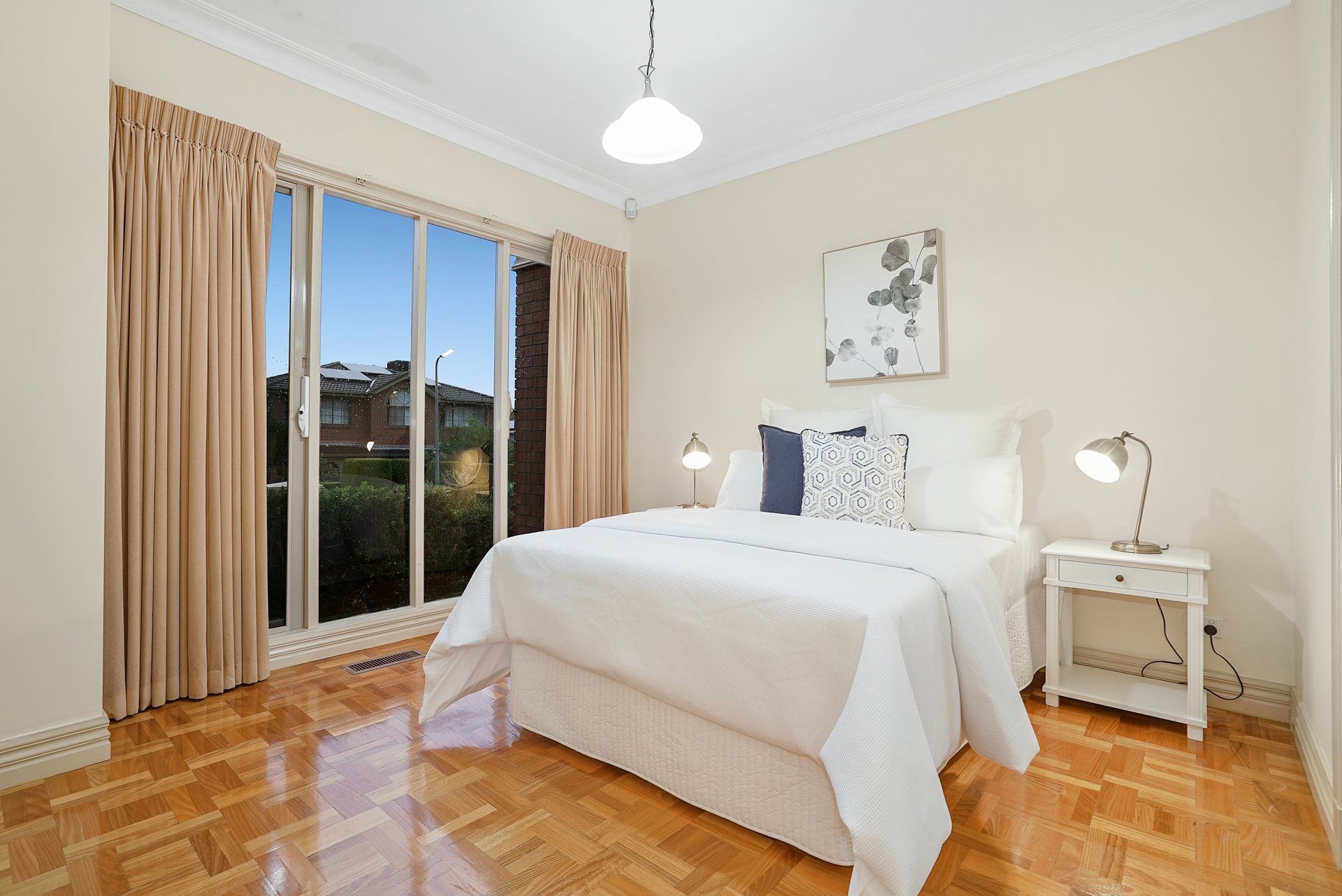 7 Hoadley Crescent, Burwood East image 11