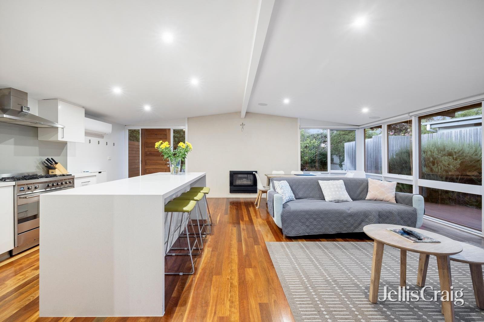 7 Holden Road, Rye image 6