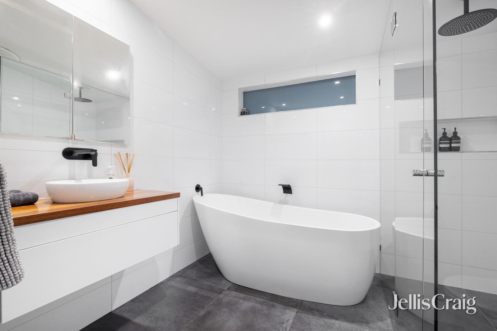 7 Holden Road, Rye image 13