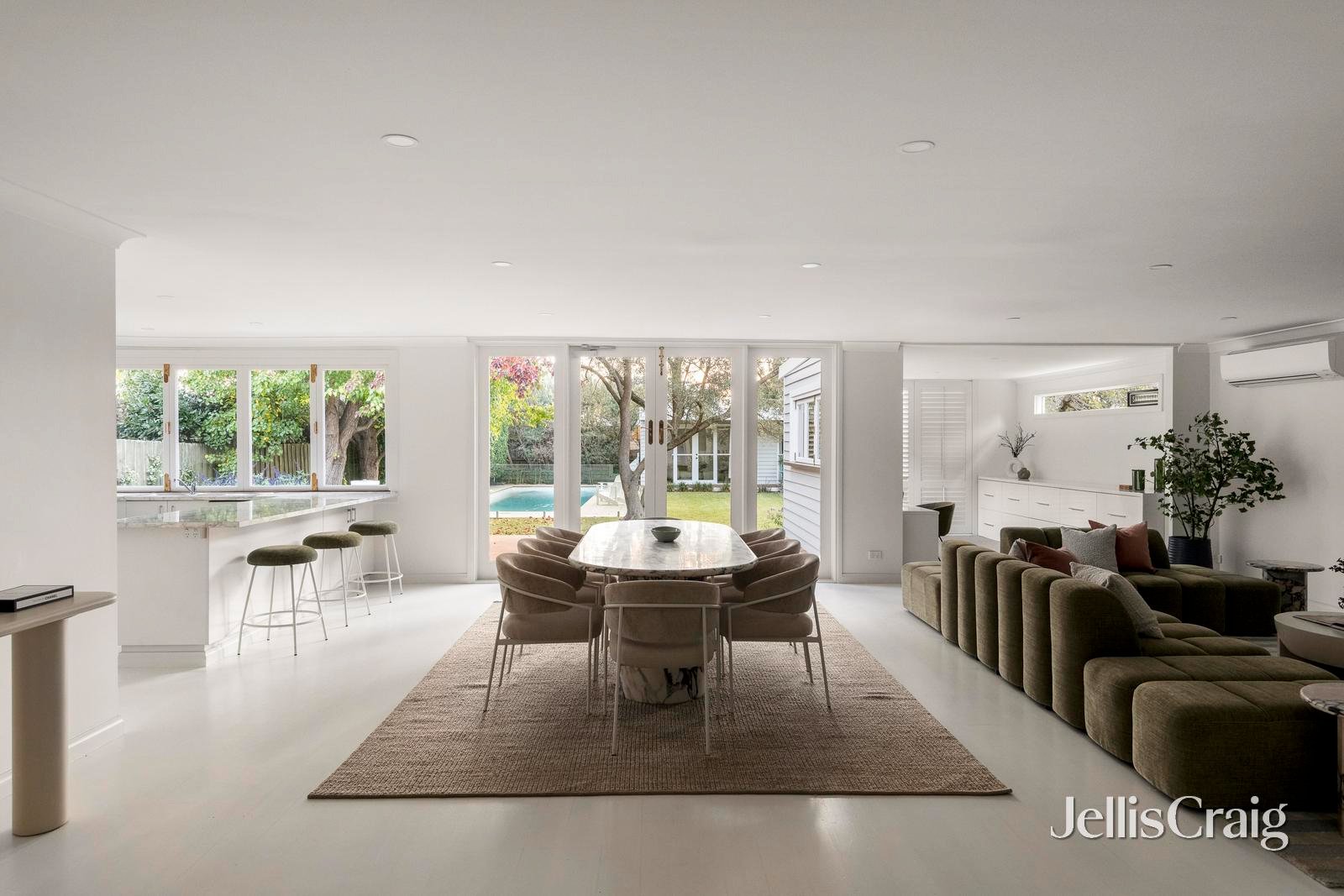 7 Holzer Street, Sandringham image 3