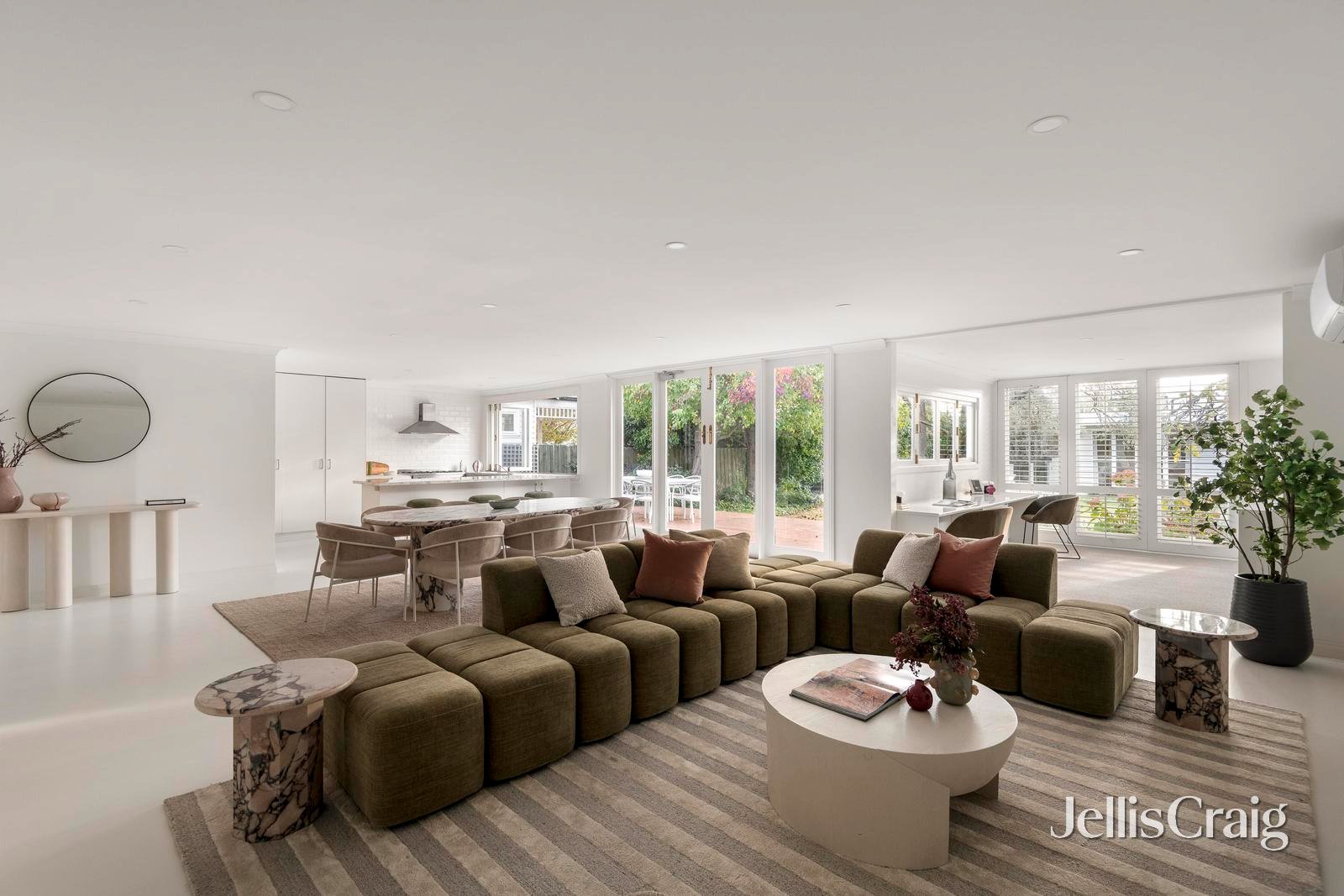 7 Holzer Street, Sandringham image 8