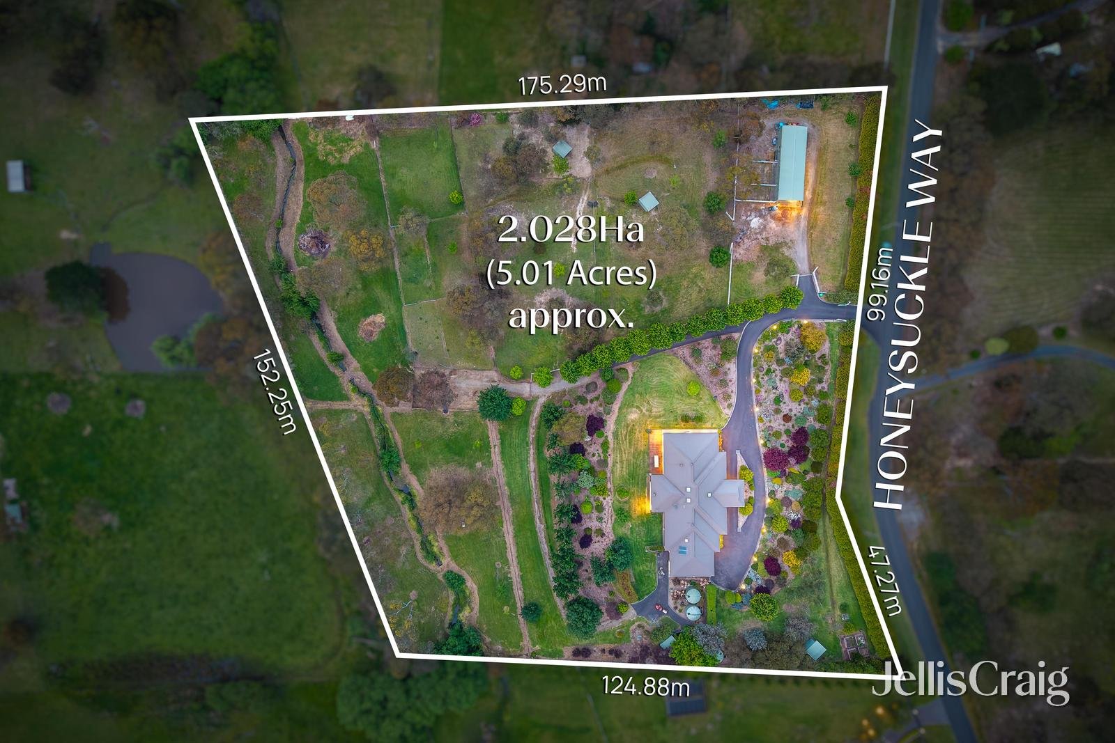 7 Honeysuckle Way, Chirnside&nbsp;Park image 3