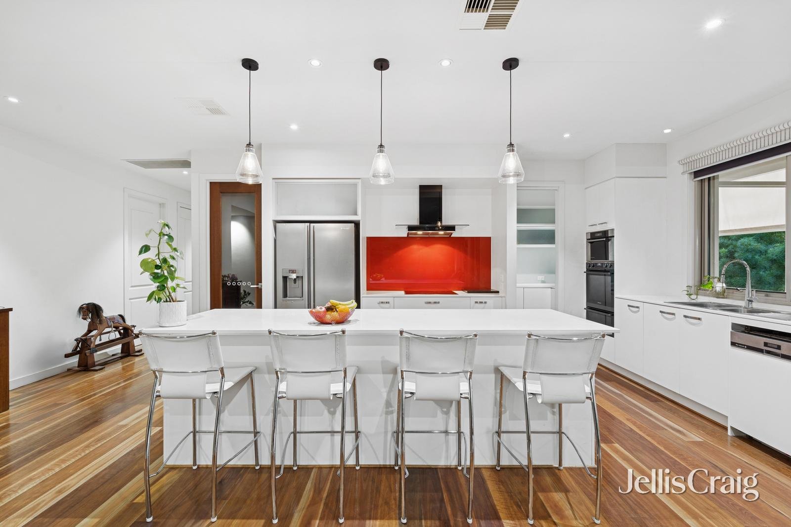 7 Honeysuckle Way, Chirnside&nbsp;Park image 5