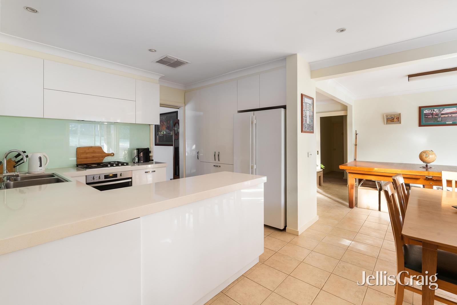 7 Hope Street, Greensborough image 7