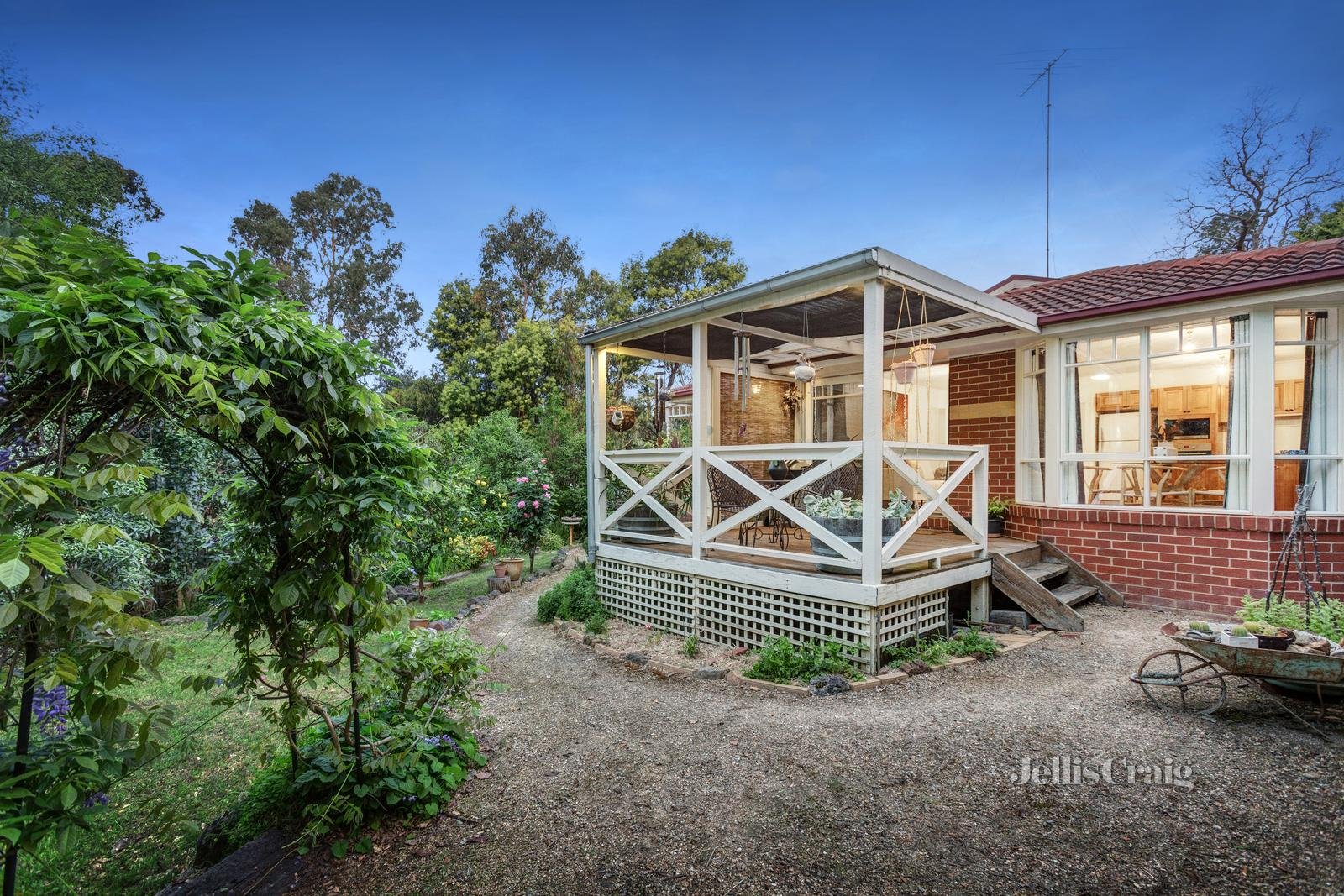 7 Howell Court, Research image 9