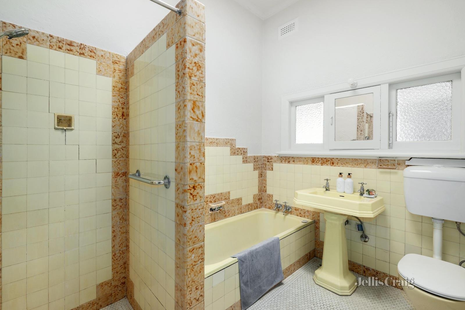 7 Hunter Road, Camberwell image 7