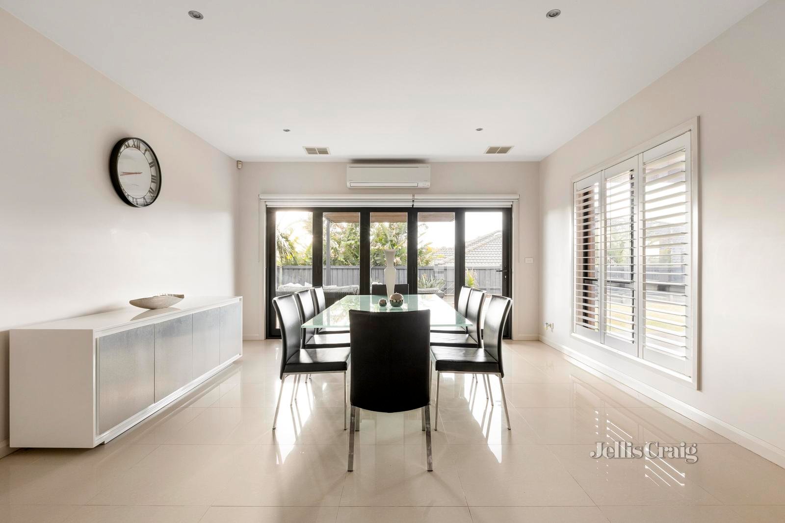 7 Hutmil Drive, South Morang image 6
