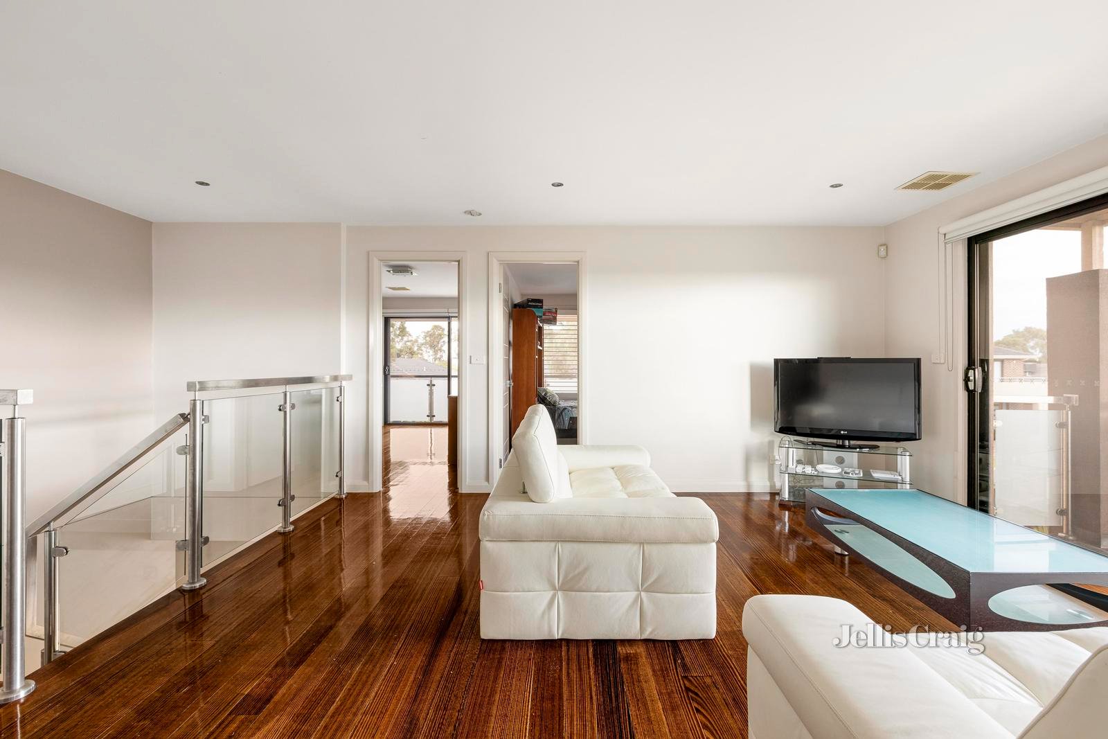 7 Hutmil Drive, South Morang image 9