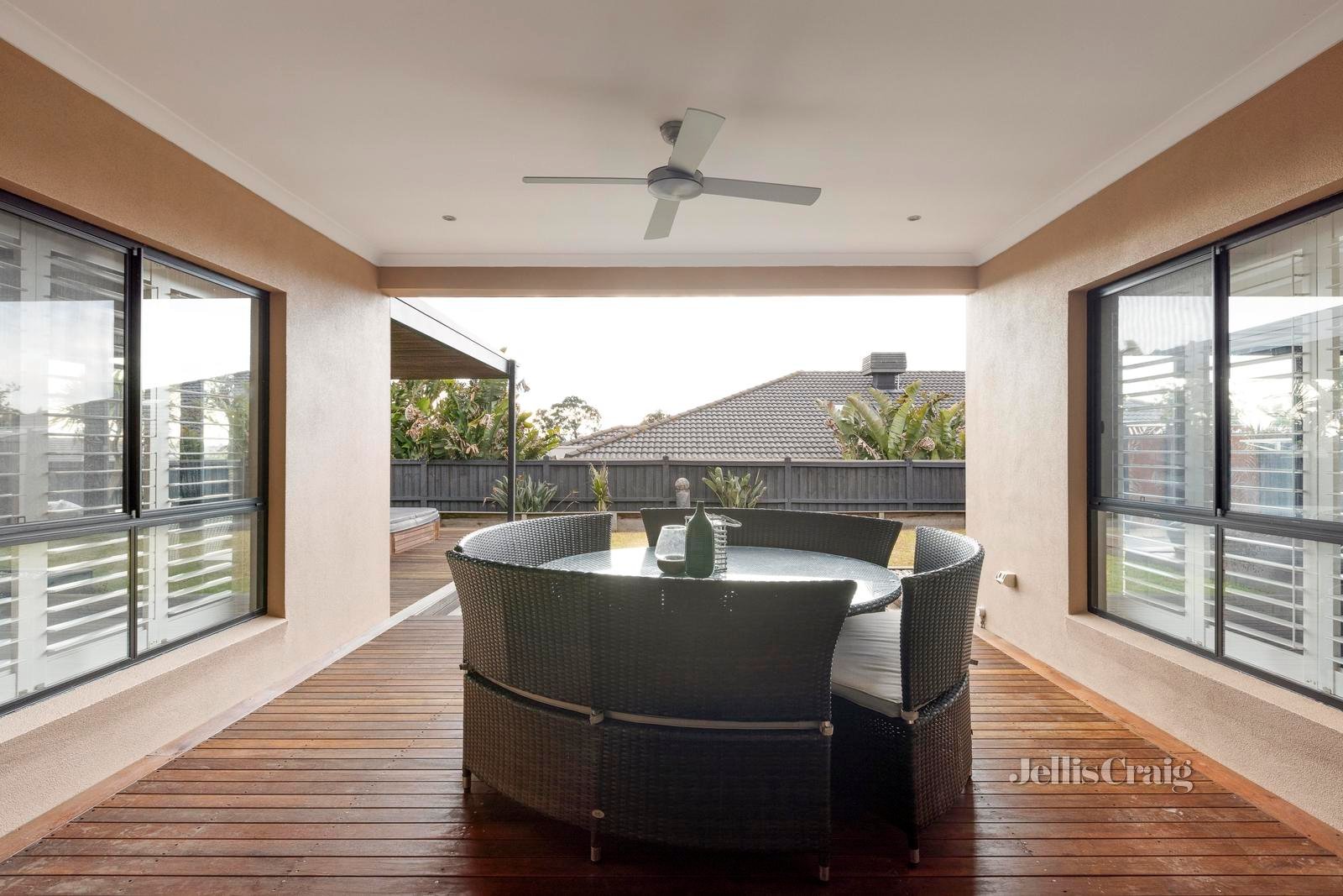 7 Hutmil Drive, South Morang image 16