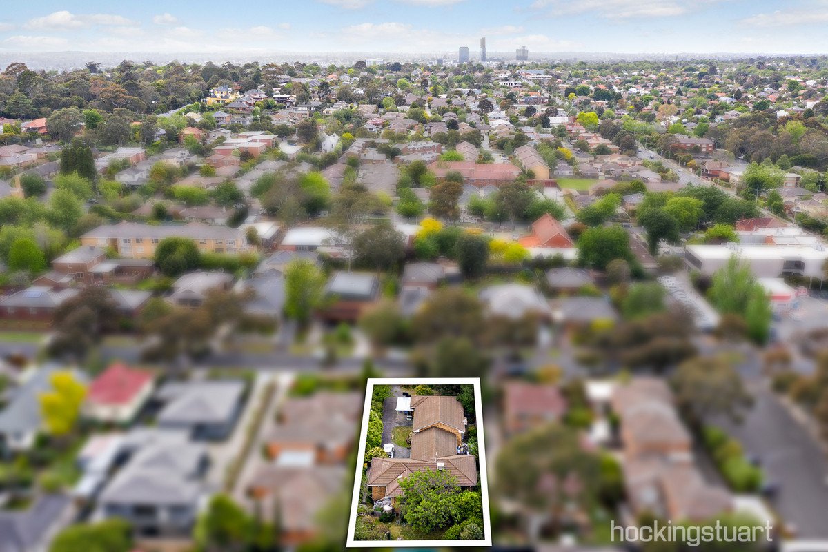 7 Iramoo Street, Balwyn image 2