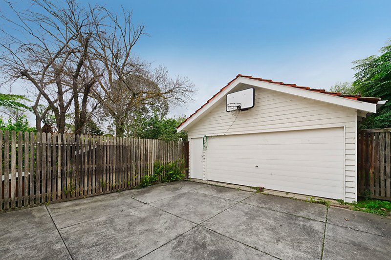 7 Irilbarra Road, Canterbury image 6