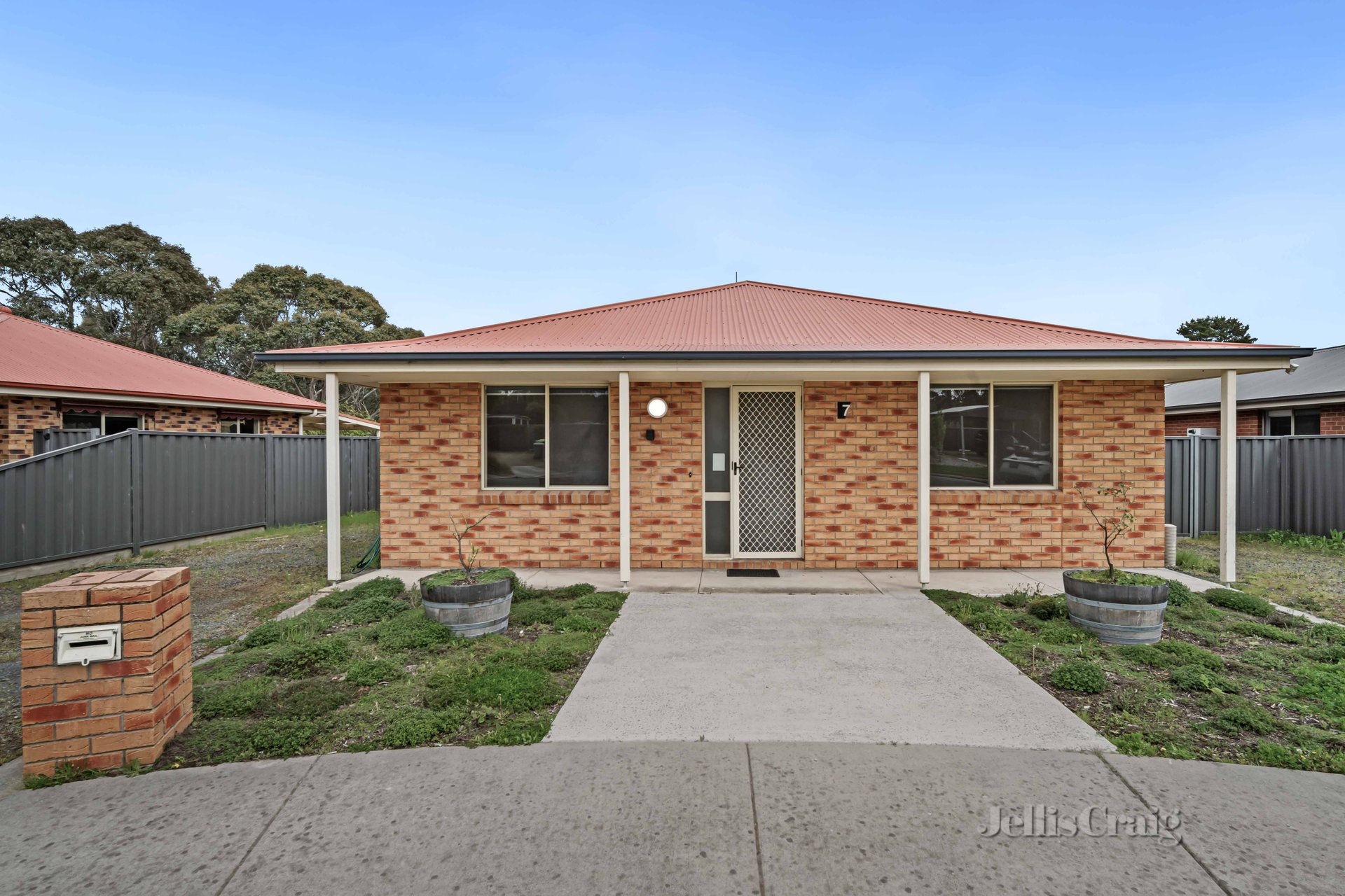 7 Jemacra Place, Mount Clear image 1