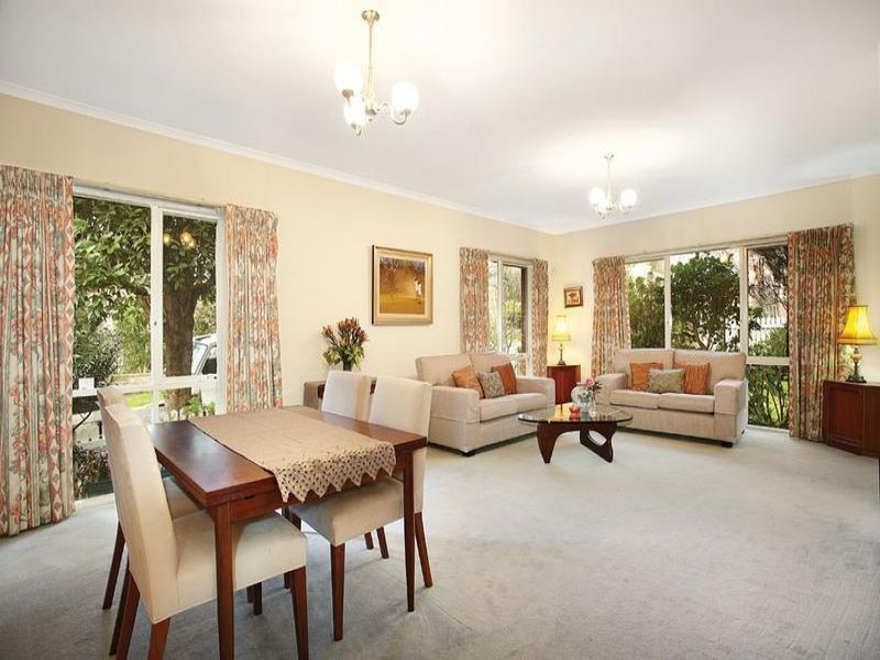 7 John Street, Balwyn image 2