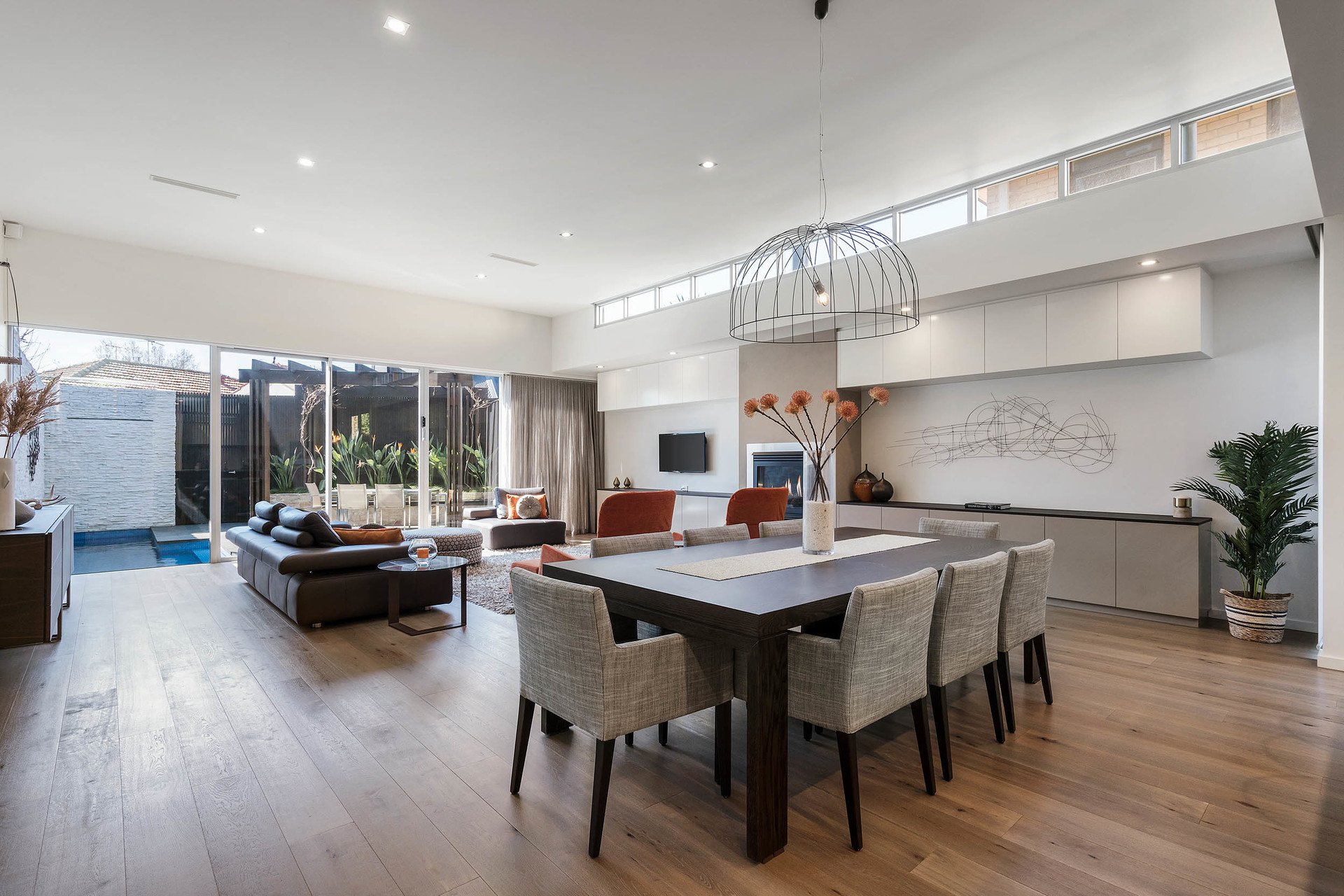 7 Joyce Street, Elwood image 3