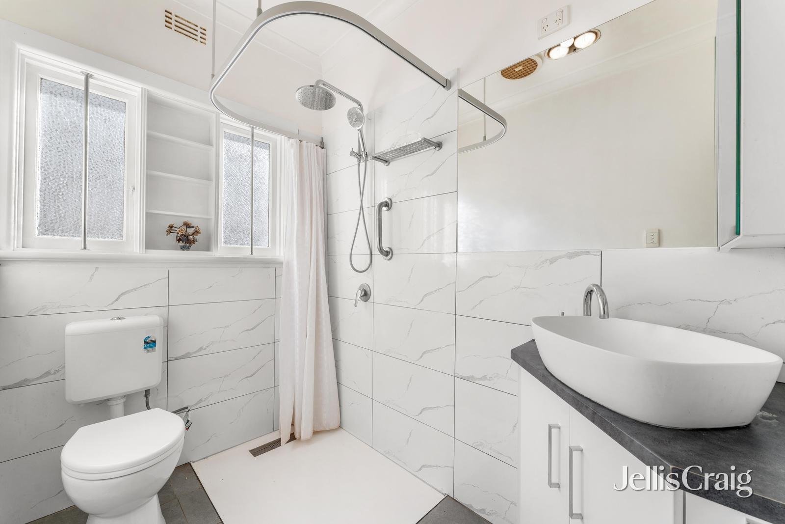 7 Justina Street, Blackburn image 6