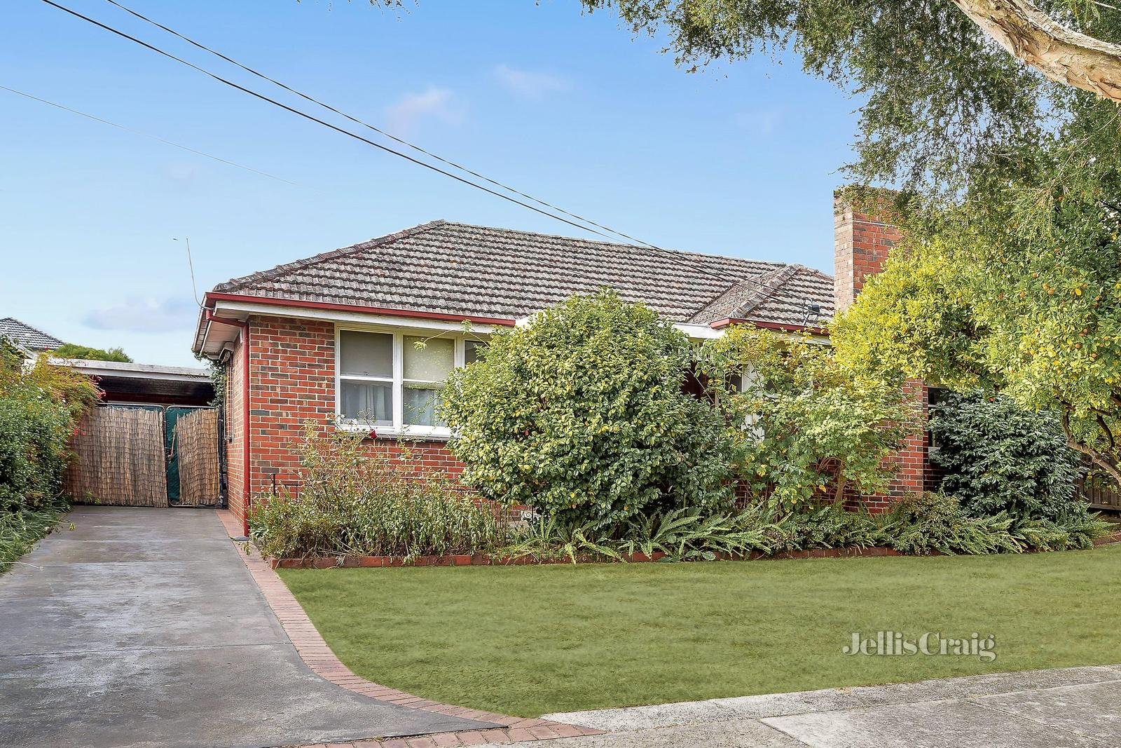 7 Kemp Avenue, Mount Waverley image 2