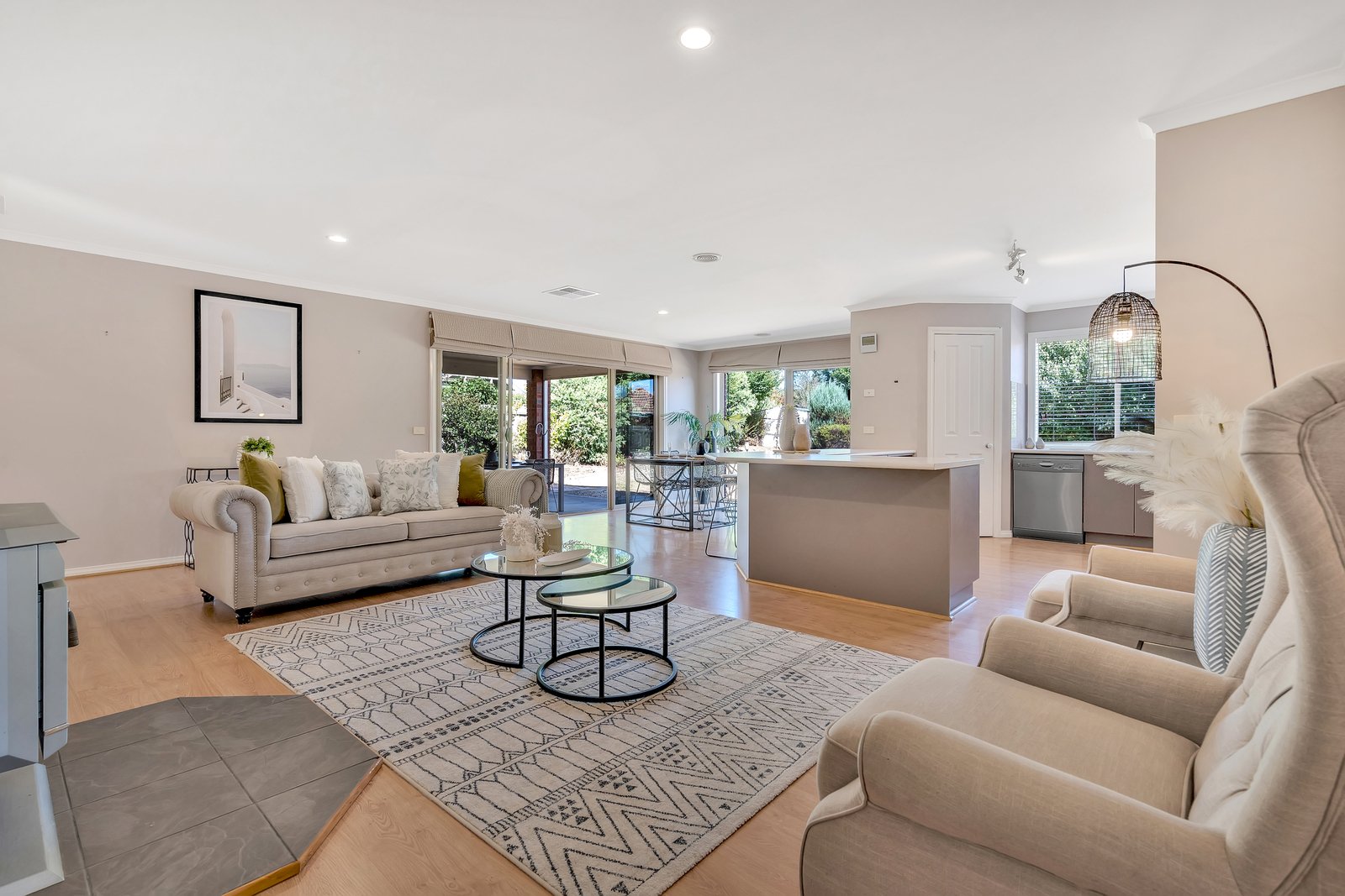 Property Gallery - Main Image