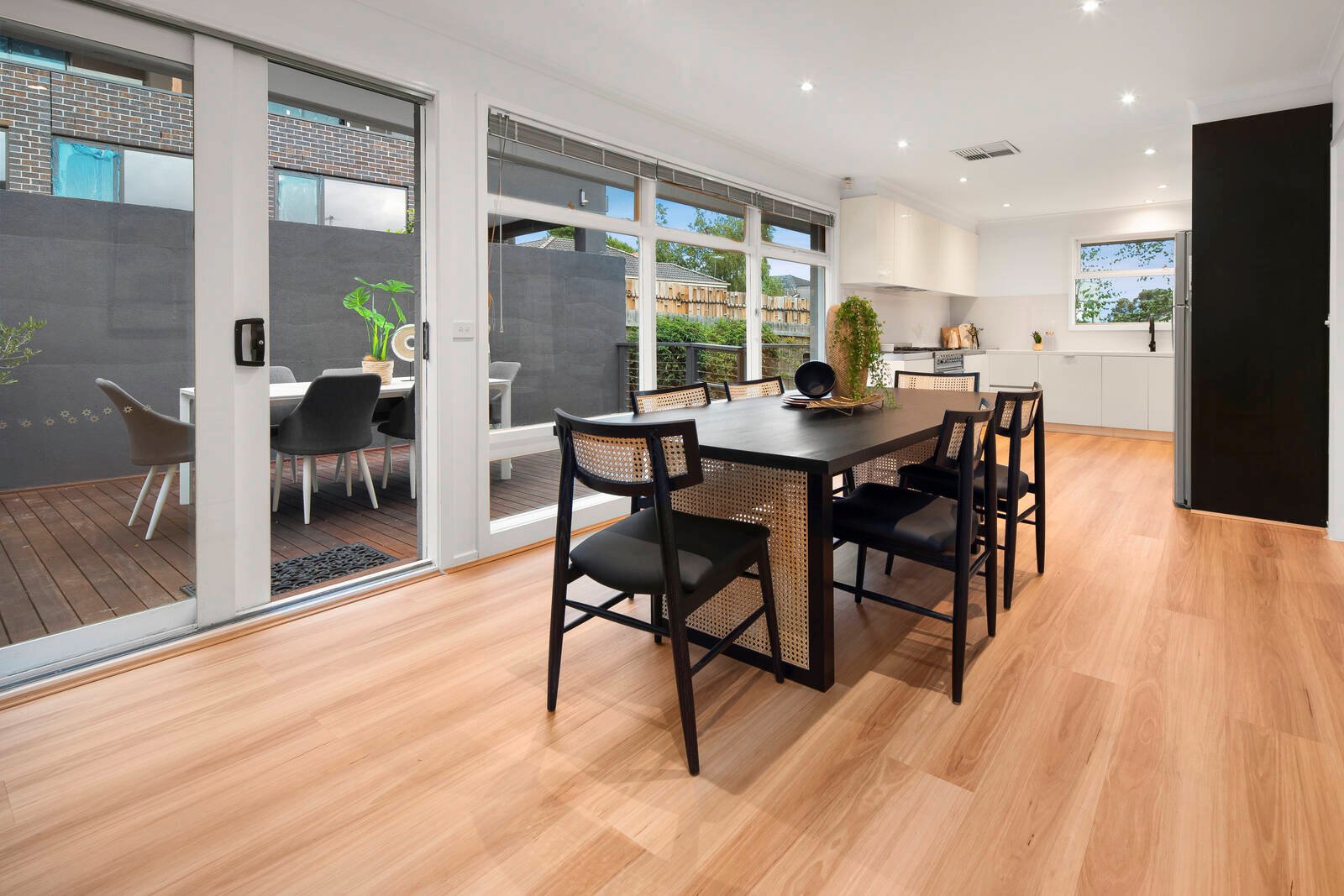Property Gallery Thumbnail 4