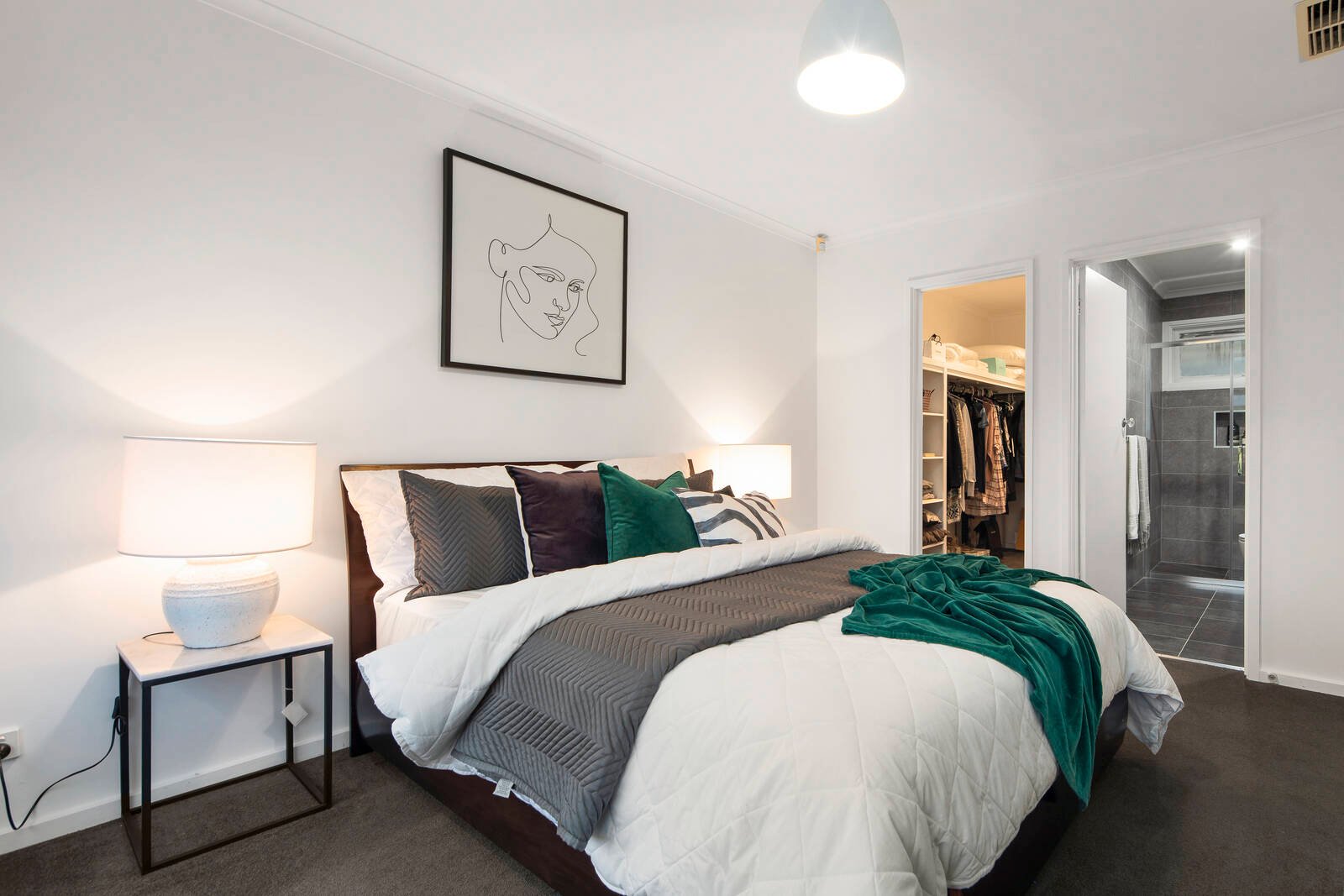 Property Gallery Thumbnail 7