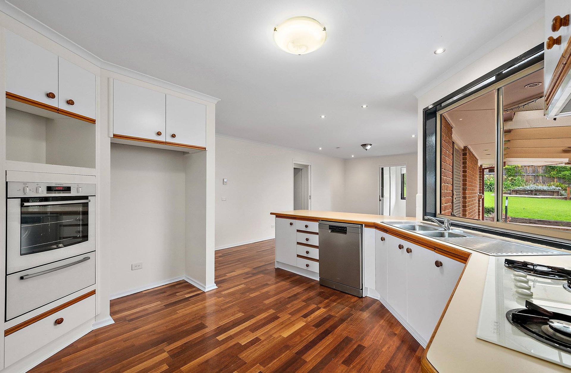 7 Kidgell Street, Lilydale image 2