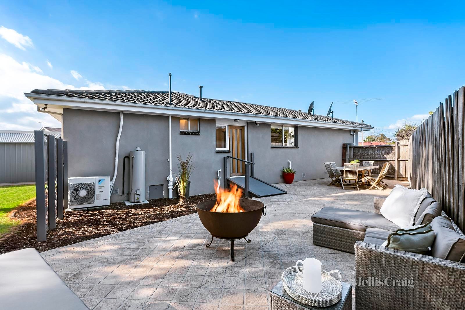 7 Kim Court, Altona image 7