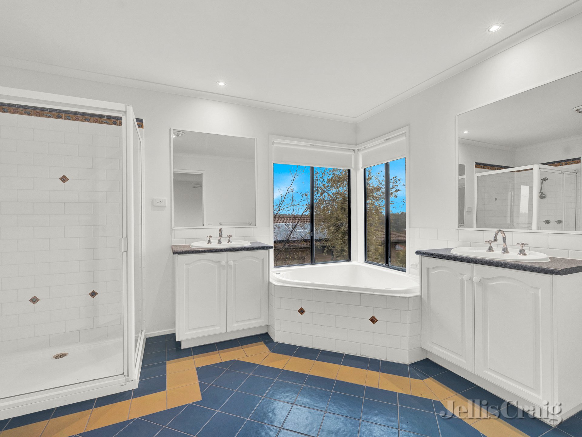 7 Kimberley Close, Eltham image 10