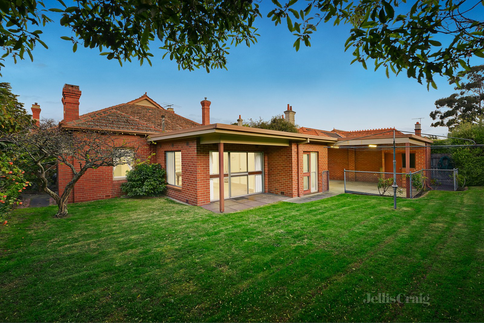 7 Kingston Street, Malvern East image 8