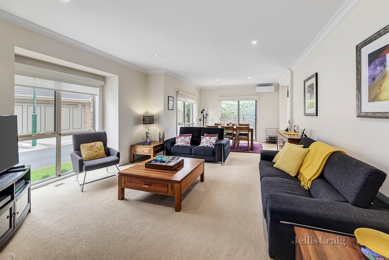 7 Kingswood Rise, Box Hill South image 2