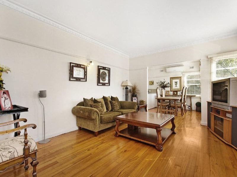 7 Koonung Street, Balwyn North image 2