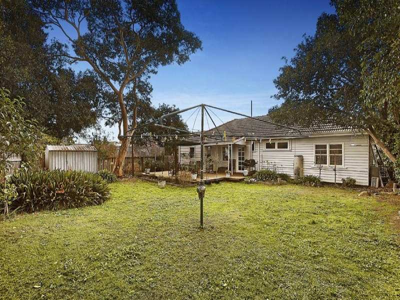 7 Koonung Street, Balwyn North image 9