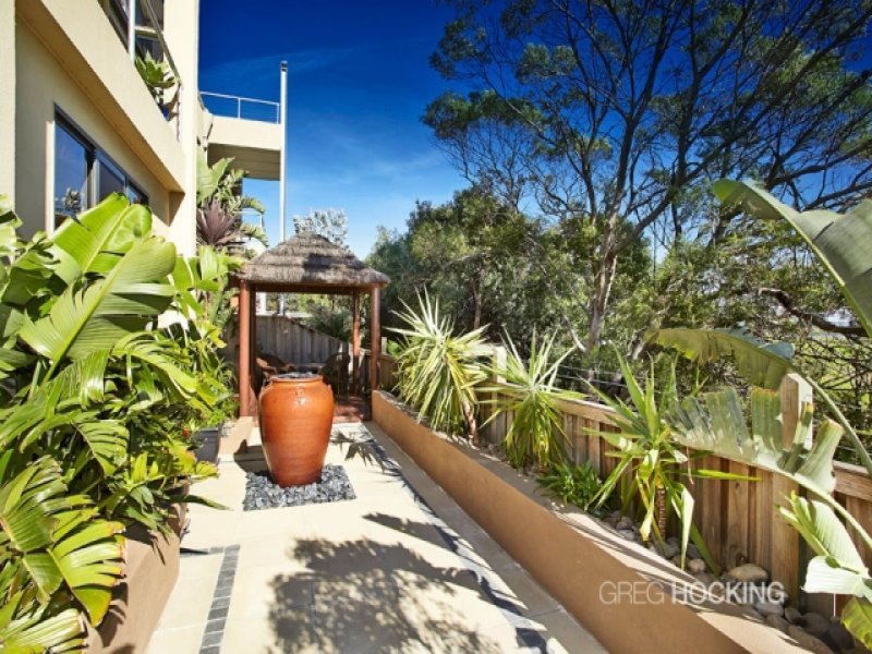 7 Lakeside Place, Williamstown image 11