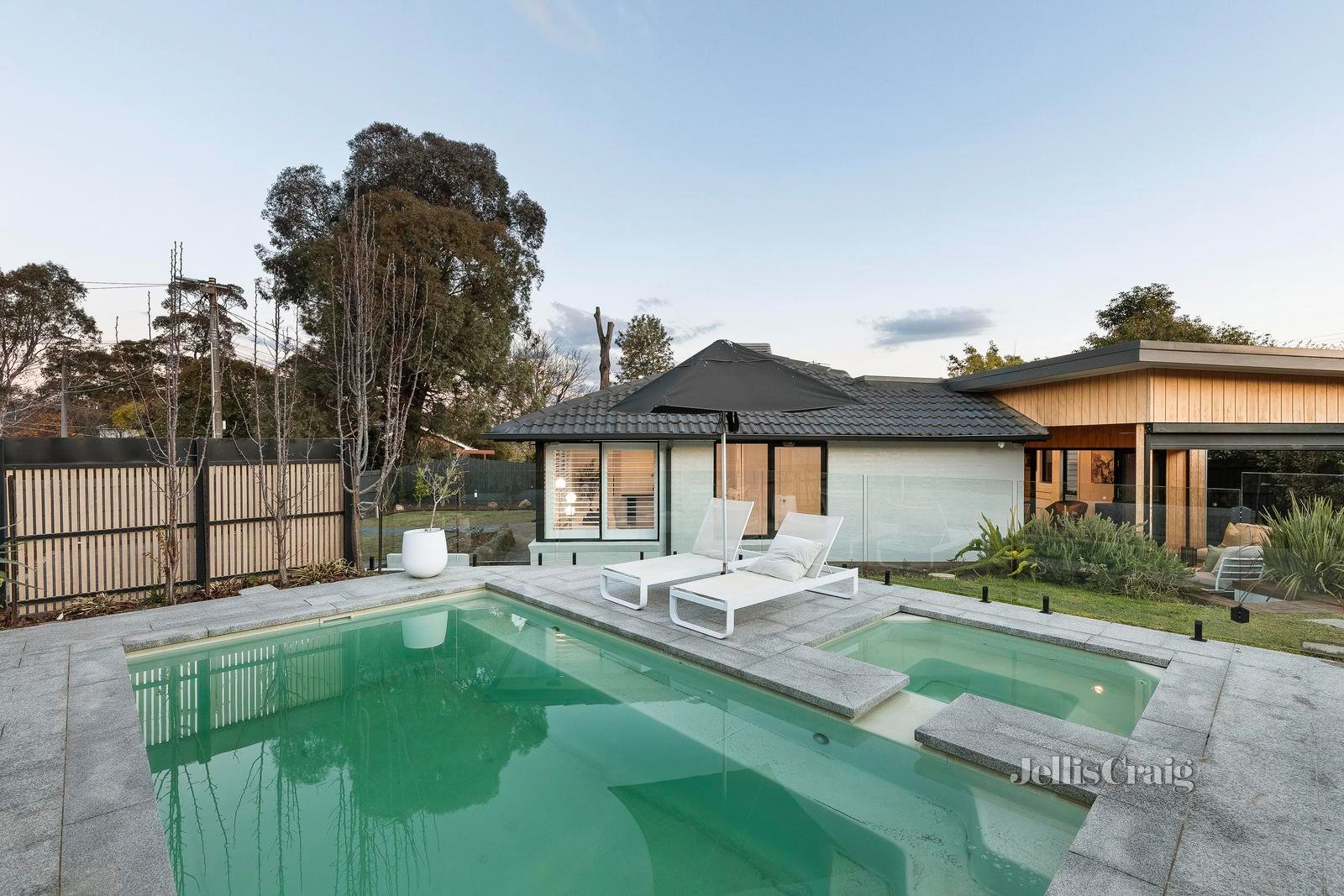 7 Lambruk Court, Yallambie image 1