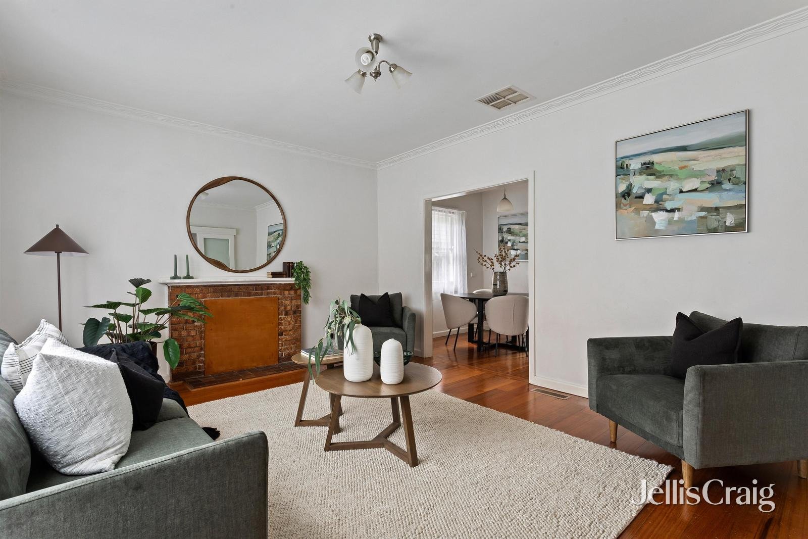 7 Leigh Street, Bentleigh East image 2