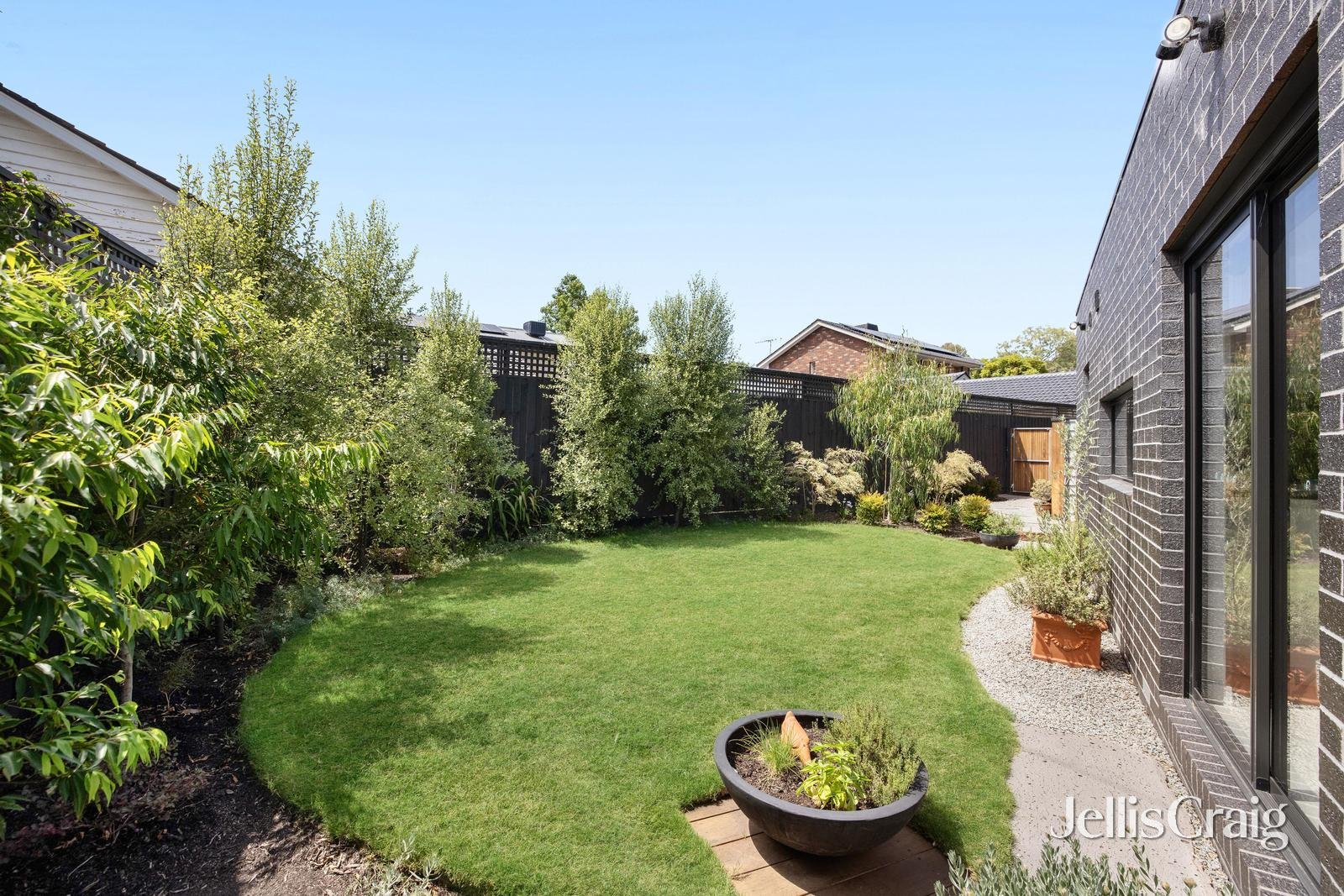 7 Leons Court, Blackburn image 13