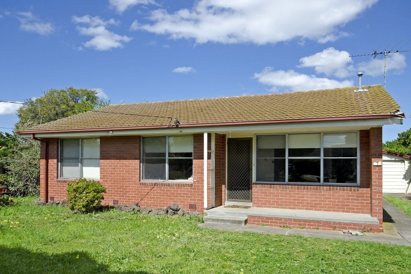 7 Leura Court, Corio image 4