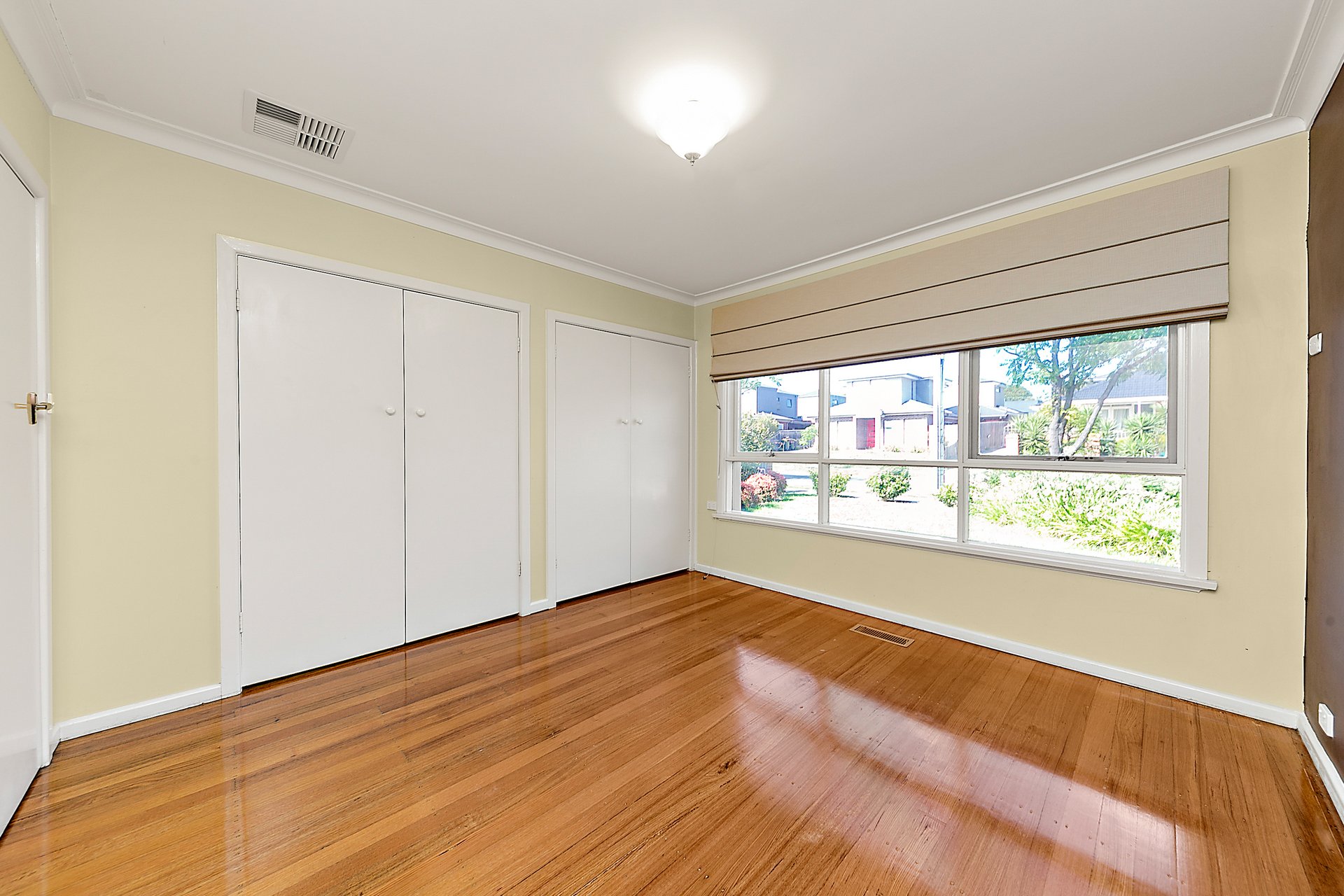7 Lilac Court, Blackburn North image 5
