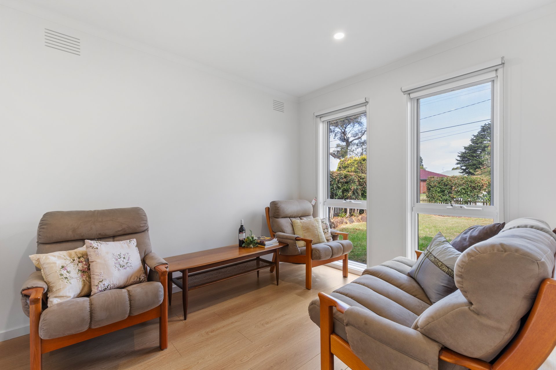 7 Loch Street, Cranbourne image 3
