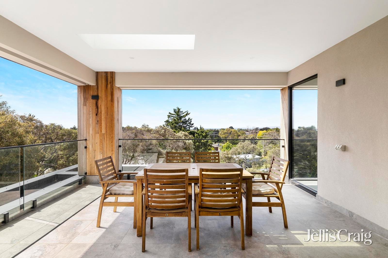 7 Locksley Road, Rye image 4