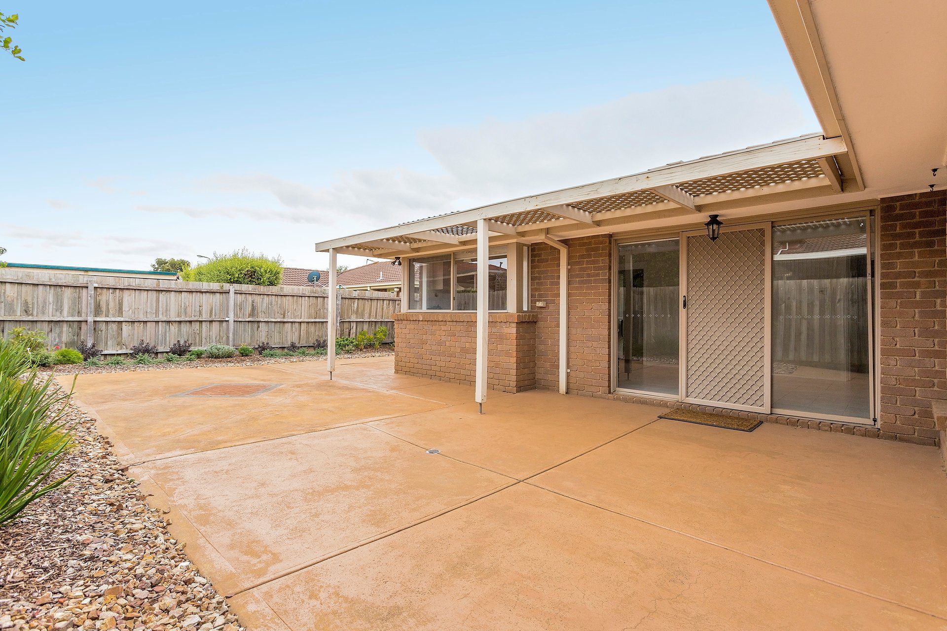 7 Lorraine Close HOPPERS CROSSING