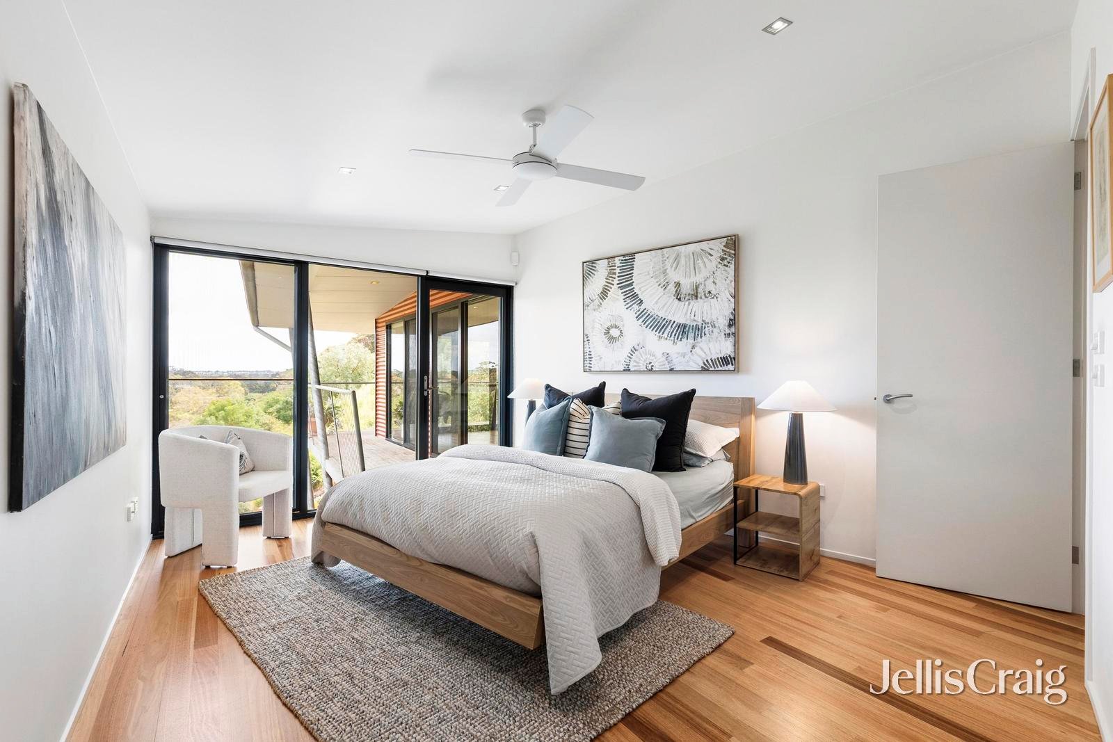 7 Louis Court, Newtown image 14