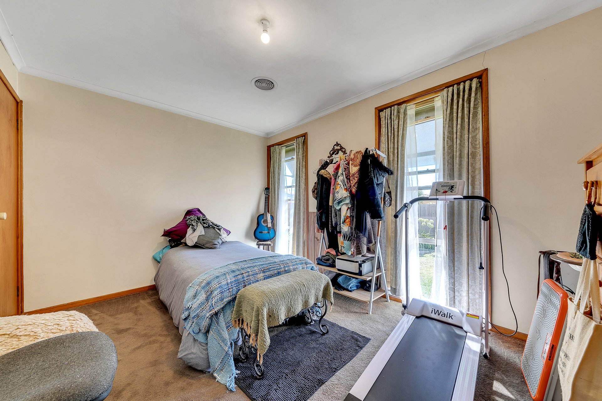 7 Lunik Court, Whittington image 7