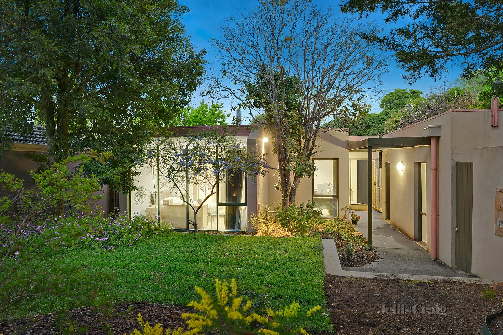 7 Lurnea Road, Glen Iris image 2