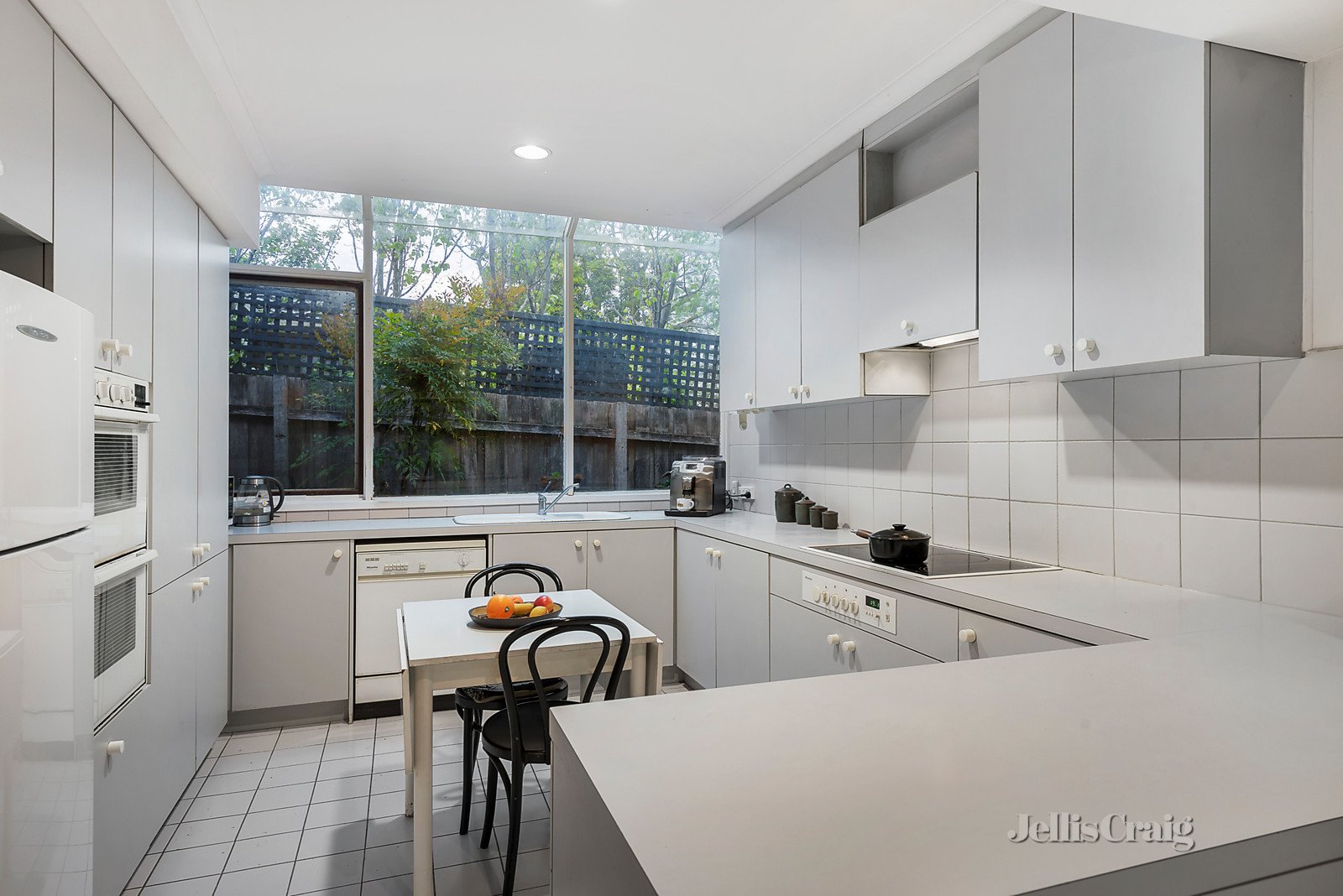 7 Lurnea Road, Glen Iris image 6