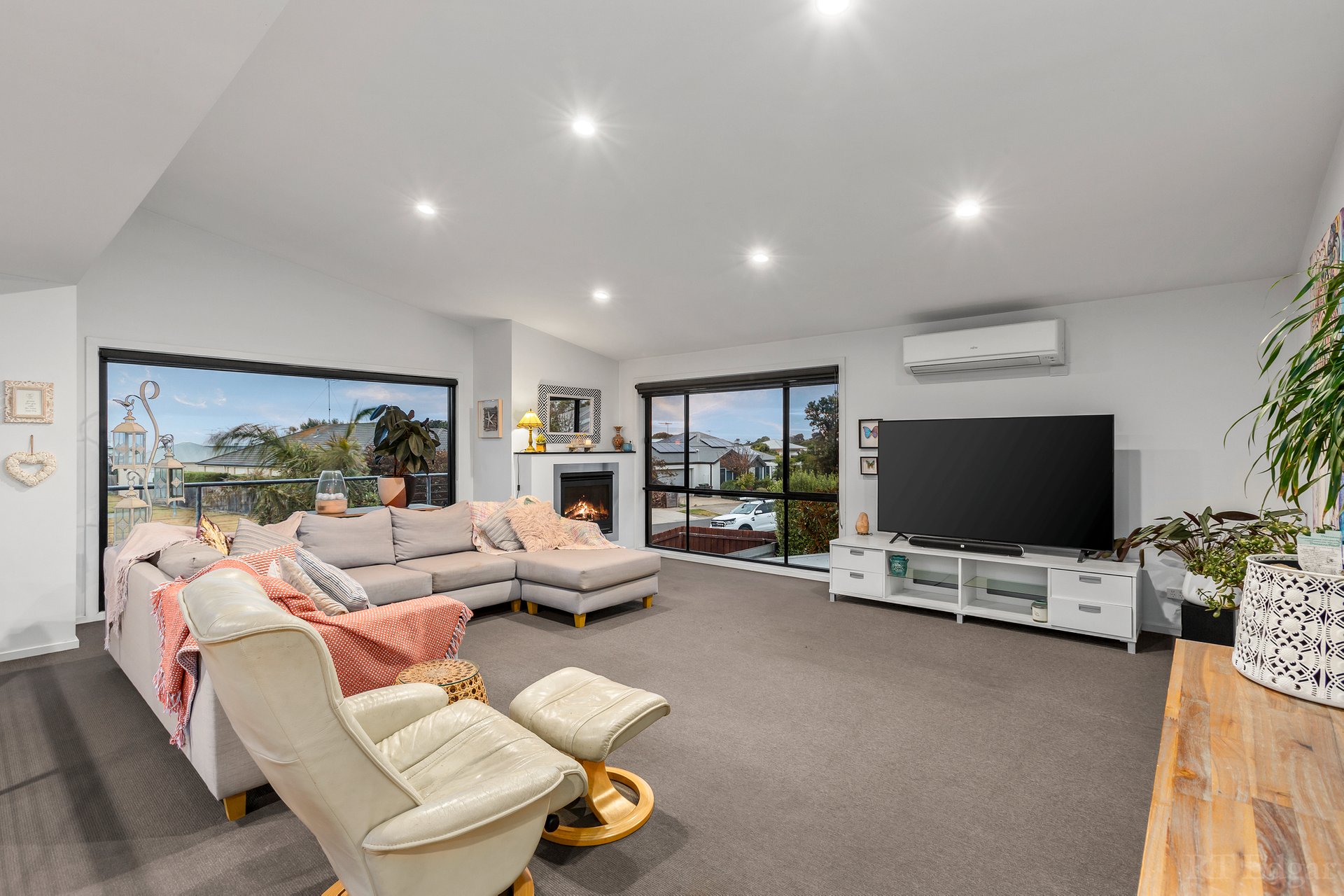 Property Gallery Thumbnail 5