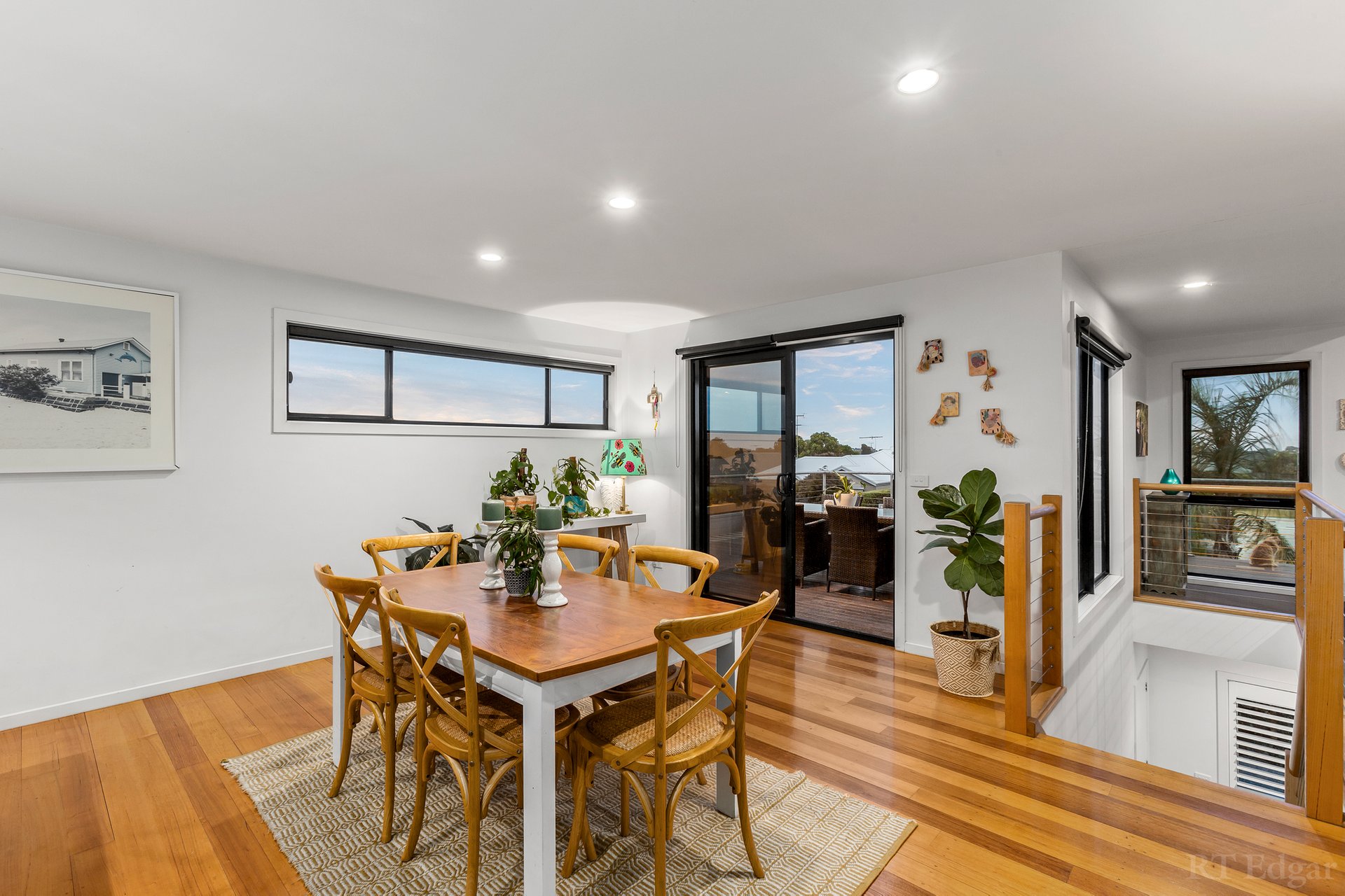 Property Gallery Thumbnail 12
