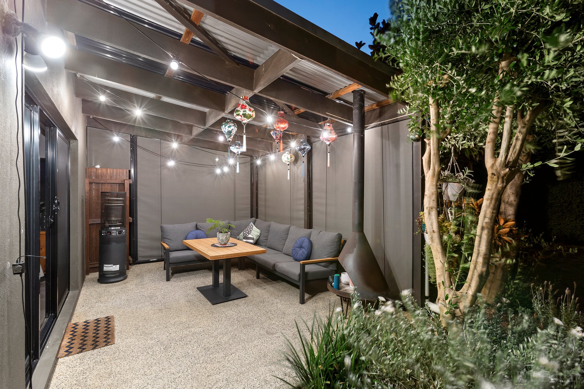 Property Gallery Thumbnail 14